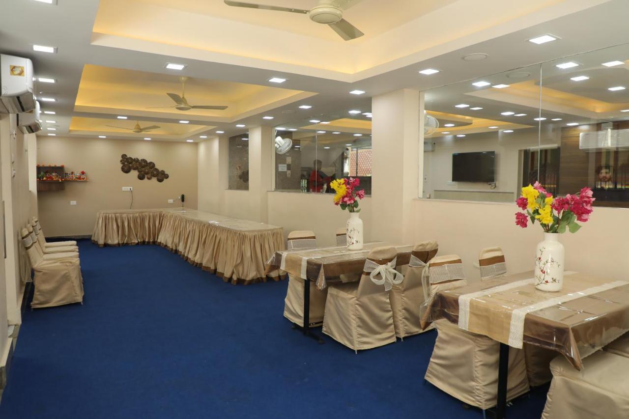 כלכותה Hotel Bandhan Residency מראה חיצוני תמונה