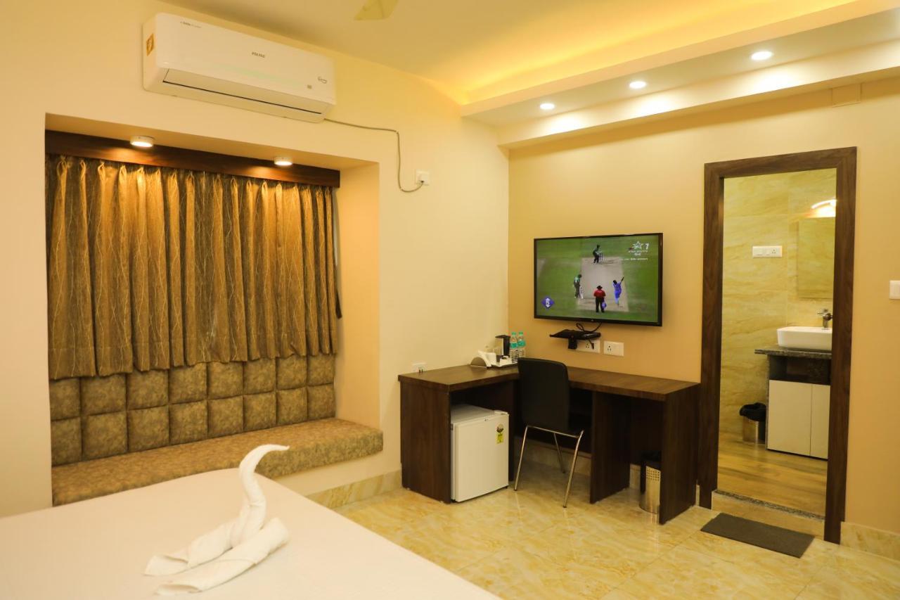 כלכותה Hotel Bandhan Residency מראה חיצוני תמונה