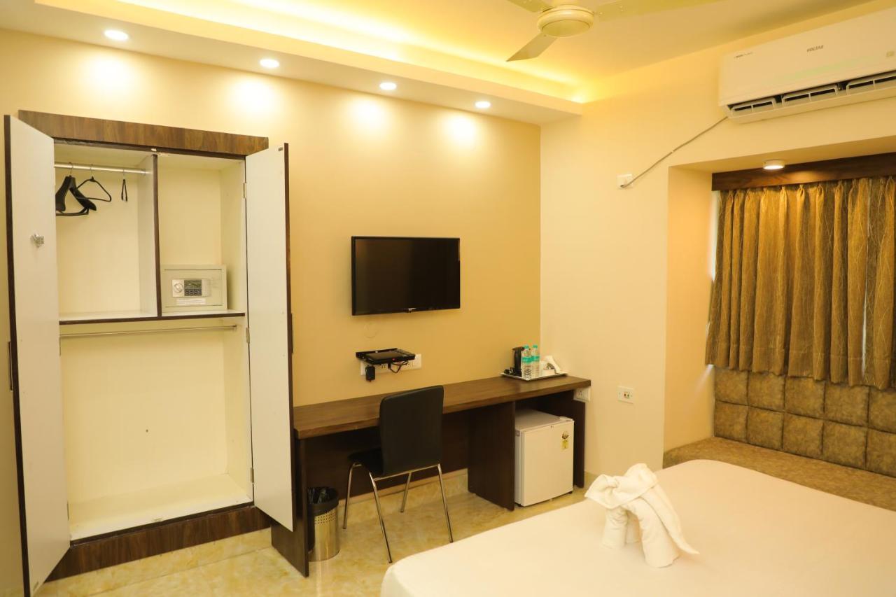 כלכותה Hotel Bandhan Residency מראה חיצוני תמונה