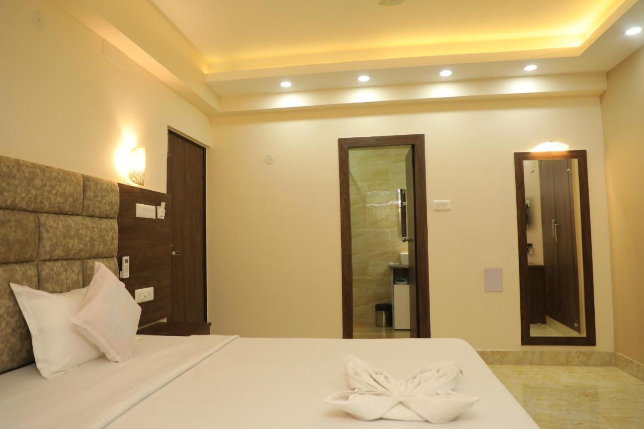 כלכותה Hotel Bandhan Residency מראה חיצוני תמונה
